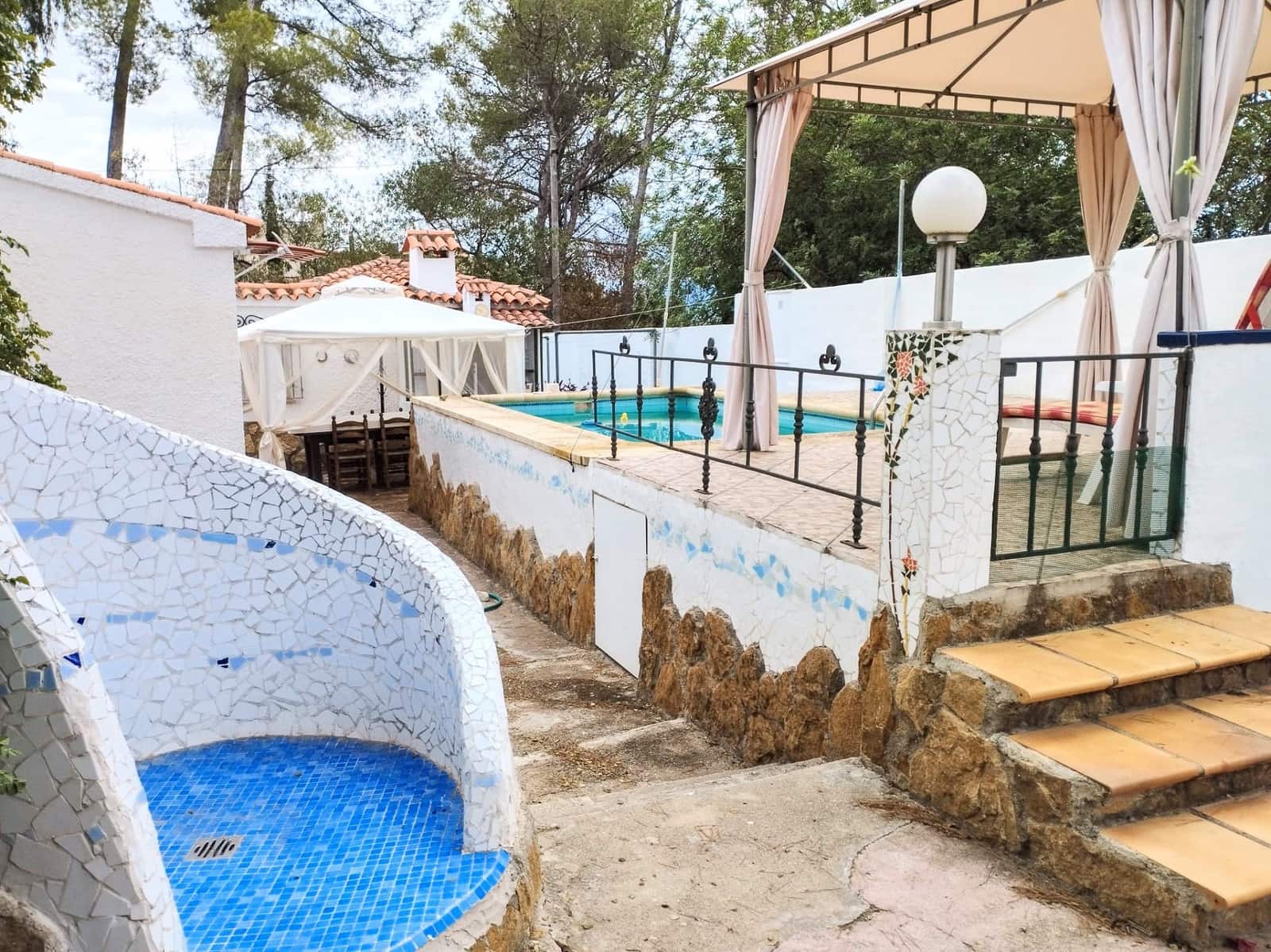 4 makuuhuone Huvila myytävänä paikassa Gandia mukana uima-altaan - 299 000 € (Ref: 9300715)