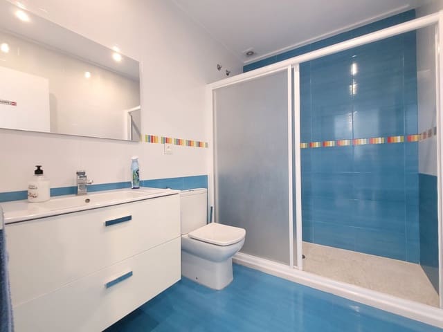 4 soveværelse Villa til salg i Montserrat med swimmingpool - € 550.000 (Ref: 9300718)