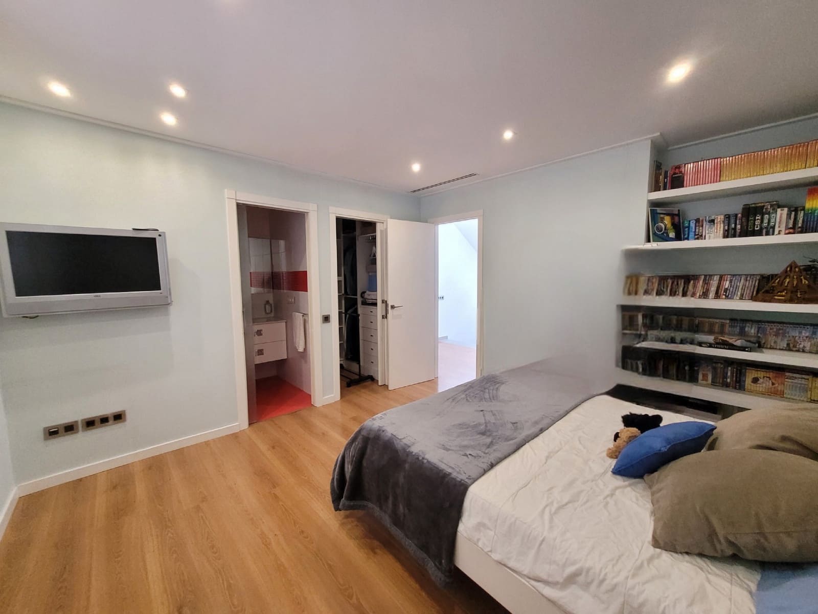 4 soverom Villa til salgs i Montserrat med svømmebasseng - € 550 000 (Ref: 9300718)