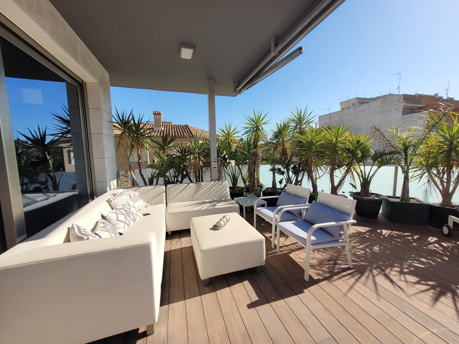 4 soverom Villa til salgs i Montserrat med svømmebasseng - € 550 000 (Ref: 9300718)