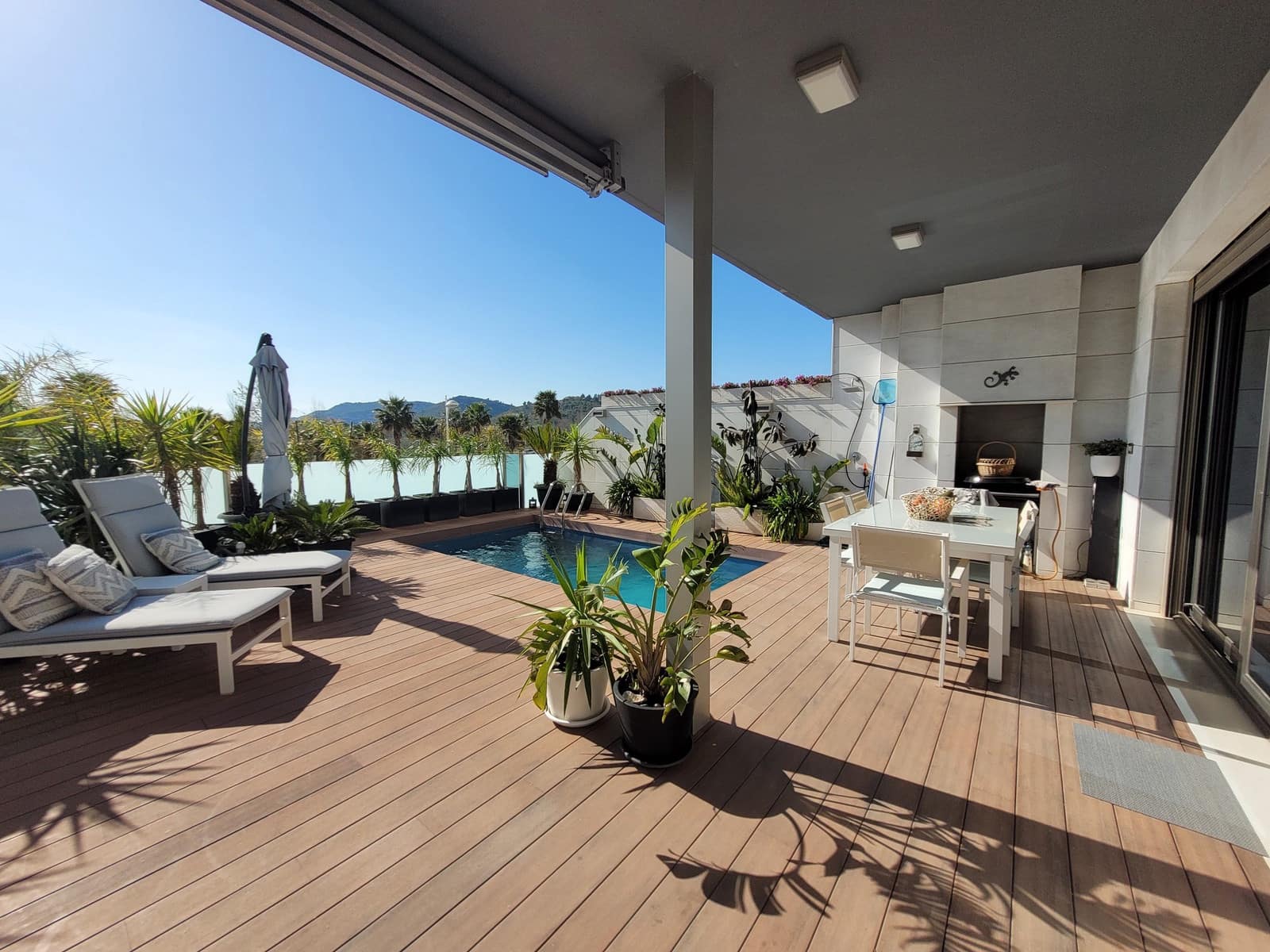 4 soverom Villa til salgs i Montserrat med svømmebasseng - € 550 000 (Ref: 9300718)