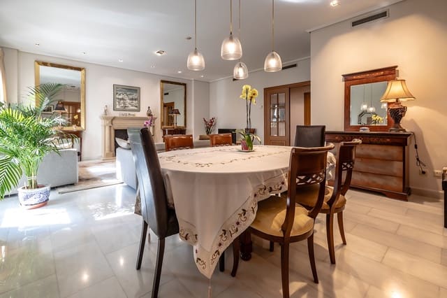 5 soveværelse Lejlighed til salg i El Mercat, Valencia by - € 1.499.000 (Ref: 9305082)