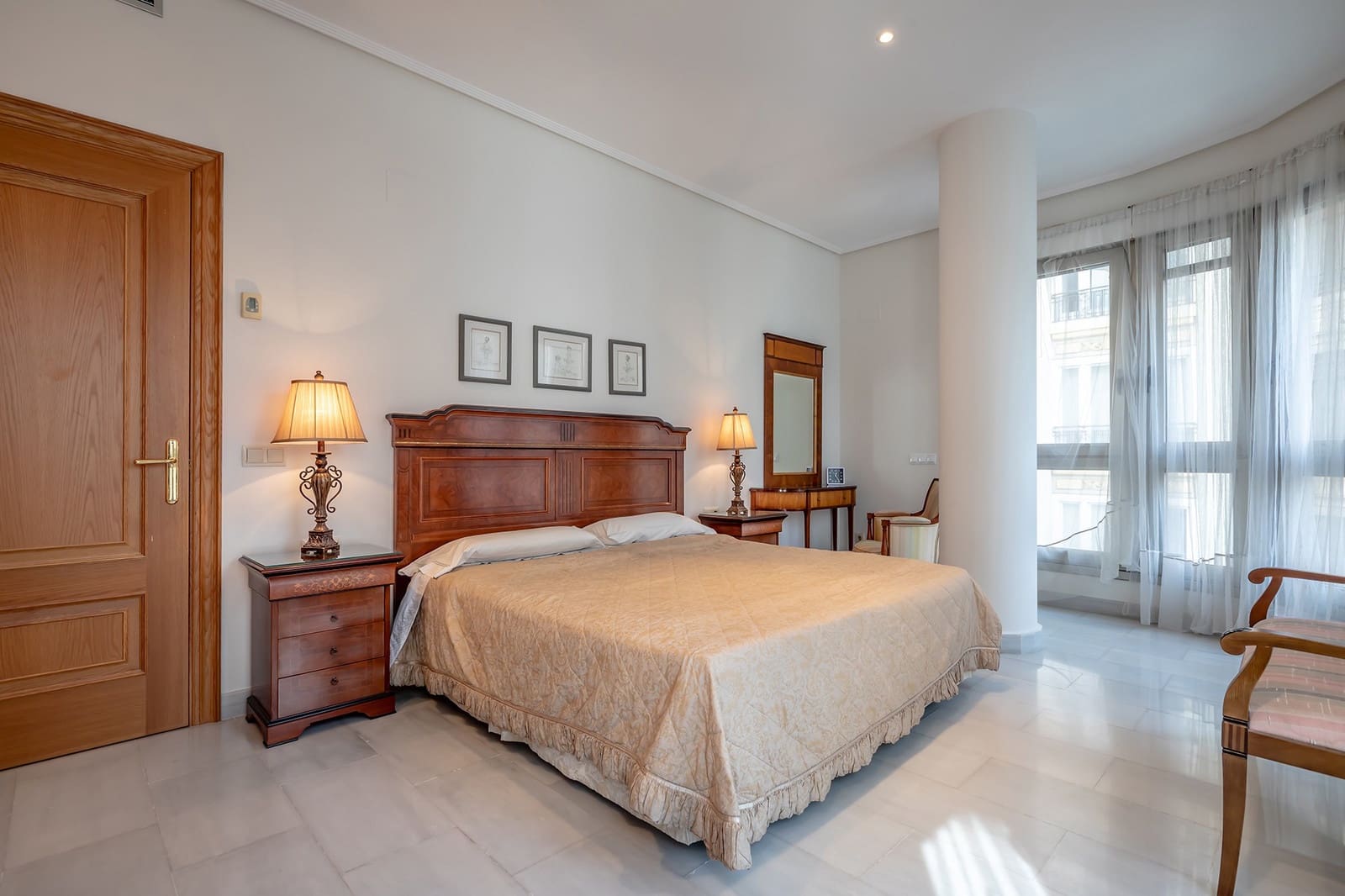 5 slaapkamer Appartement te koop in Valencia stad - € 1.499.000 (Ref: 9305082)