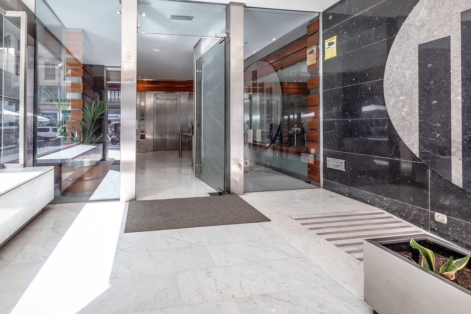 5 slaapkamer Appartement te koop in Valencia stad - € 1.499.000 (Ref: 9305082)