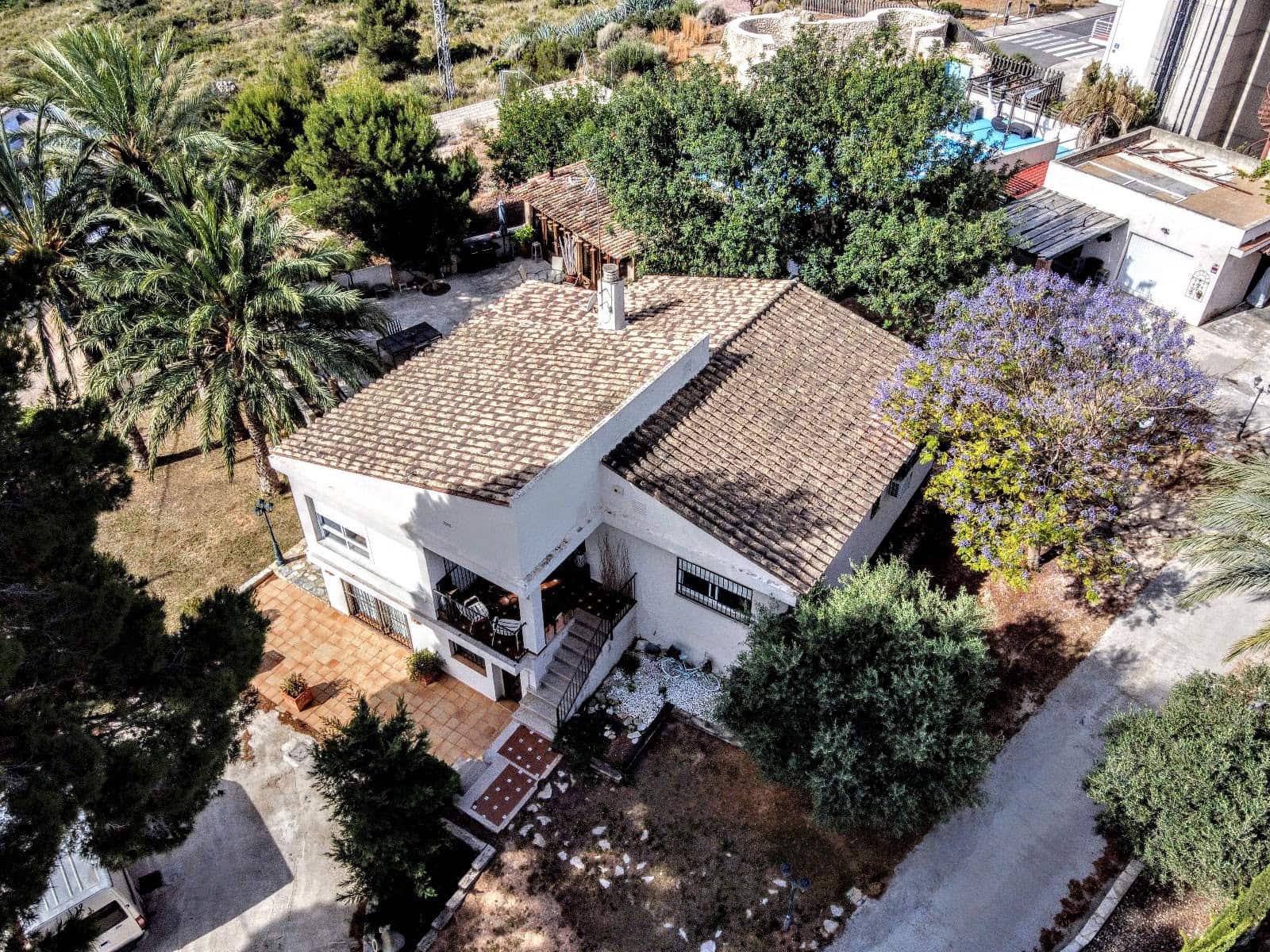 4 makuuhuone Huvila myytävänä paikassa Alberic mukana uima-altaan - 325 000 € (Ref: 9305083)