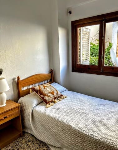 4 slaapkamer Villa te koop in El Perelló, Sueca met zwembad - € 295.000 (Ref: 9312471)