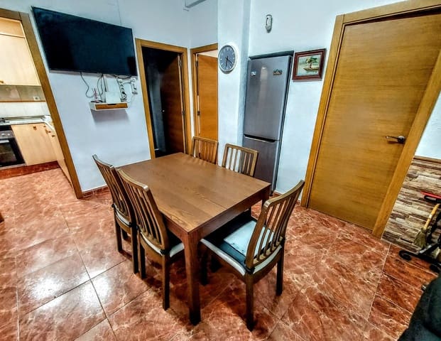 3 soveværelse Villa til salg i Montserrat med swimmingpool - € 170.000 (Ref: 9321613)