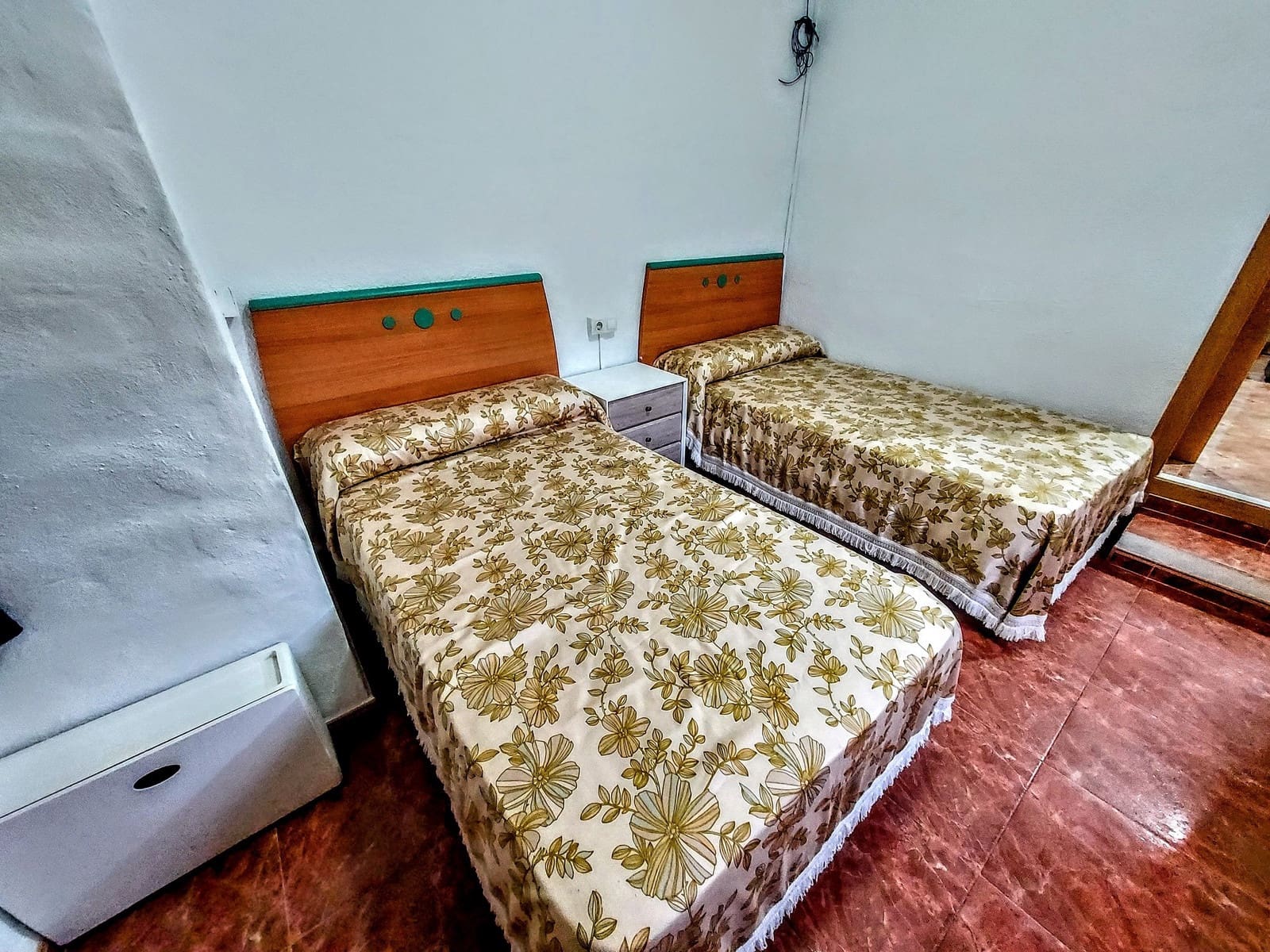 3 soverom Villa til salgs i Montserrat med svømmebasseng - € 170 000 (Ref: 9321613)