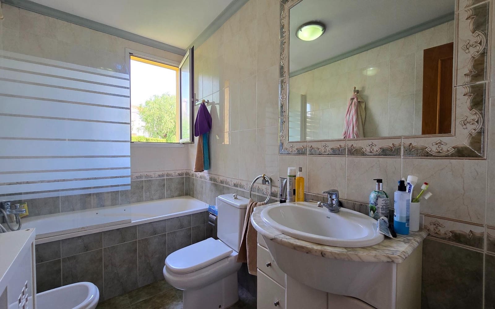 5 camera da letto Villa in vendita in Riba-roja de Turia con piscina - 590.000 € (Rif: 9322518)