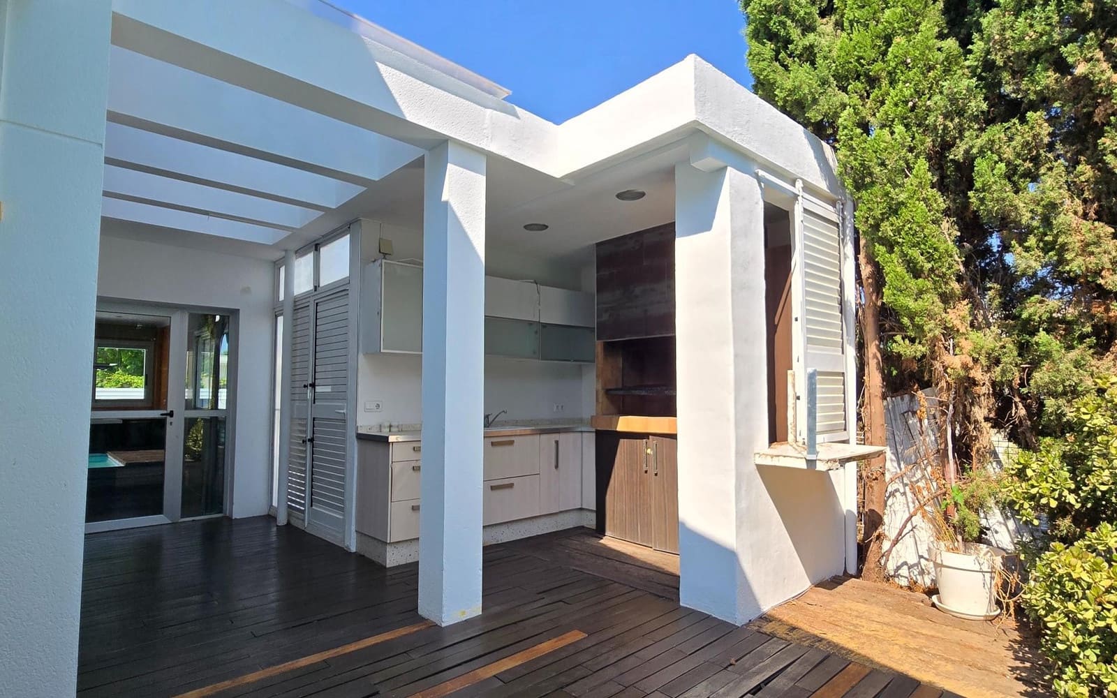 5 soveværelse Villa til salg i La Canada med swimmingpool - € 1.000.000 (Ref: 9324253)