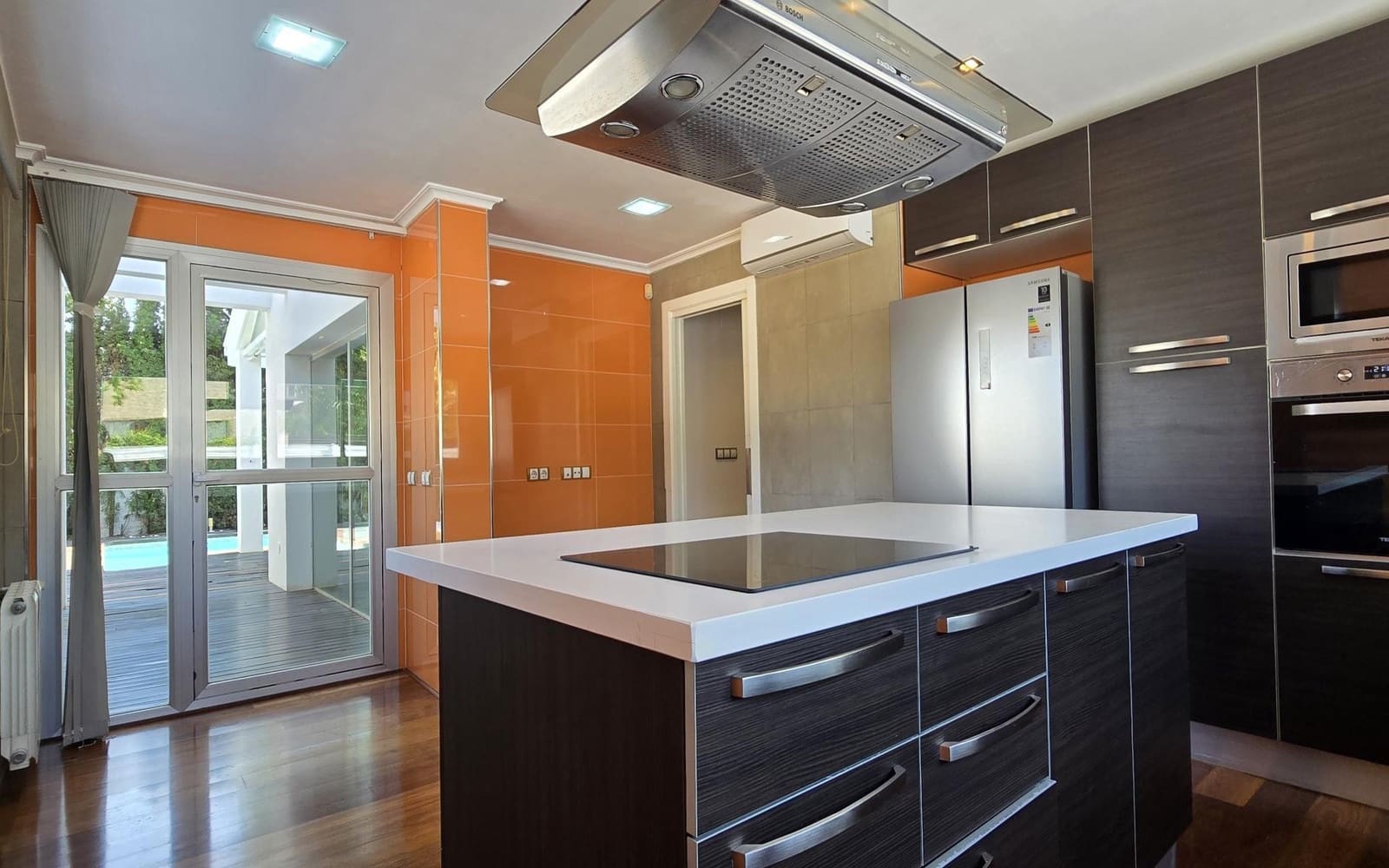 5 soveværelse Villa til salg i La Canada med swimmingpool - € 1.000.000 (Ref: 9324253)