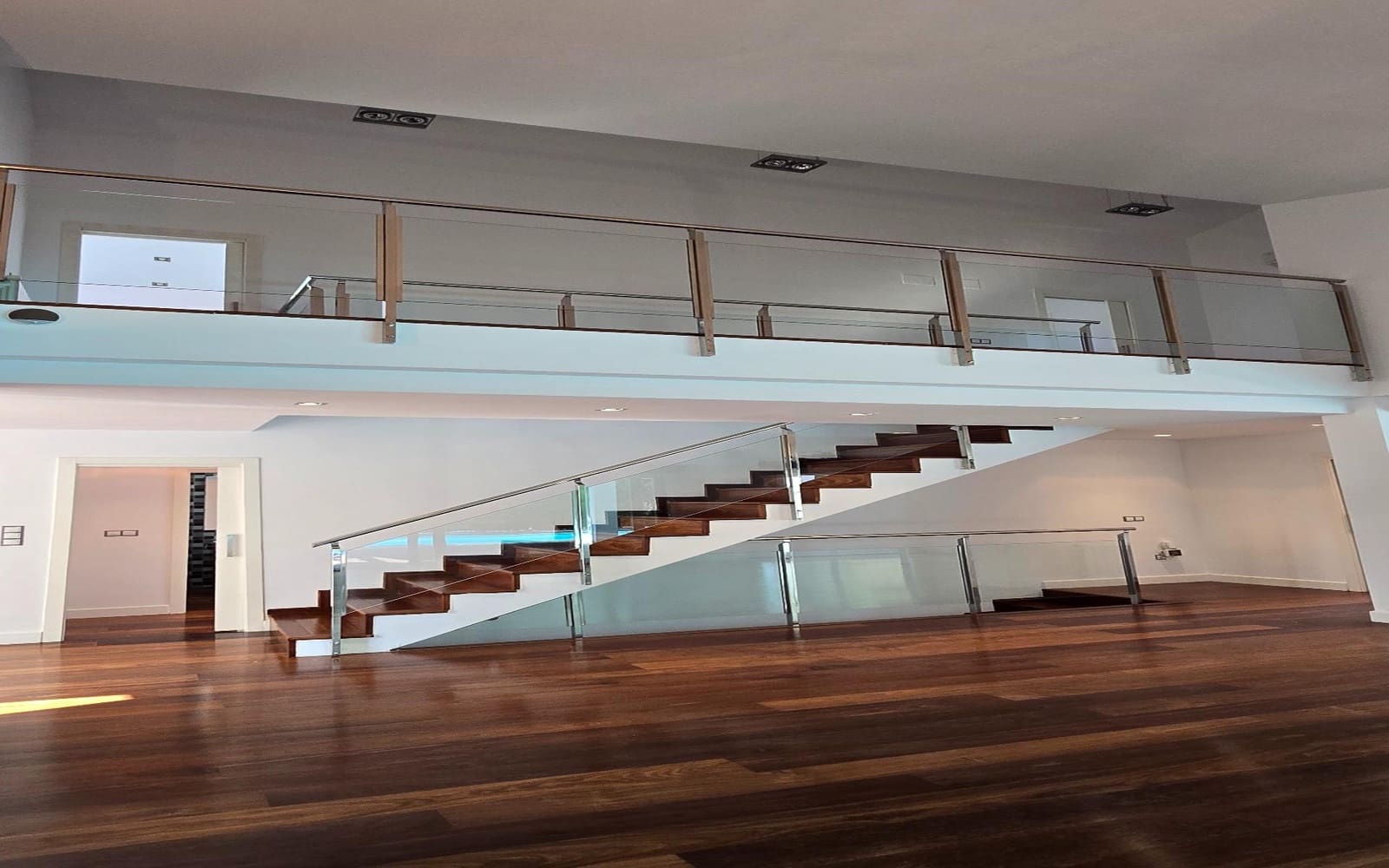 5 soveværelse Villa til salg i La Canada med swimmingpool - € 1.000.000 (Ref: 9324253)