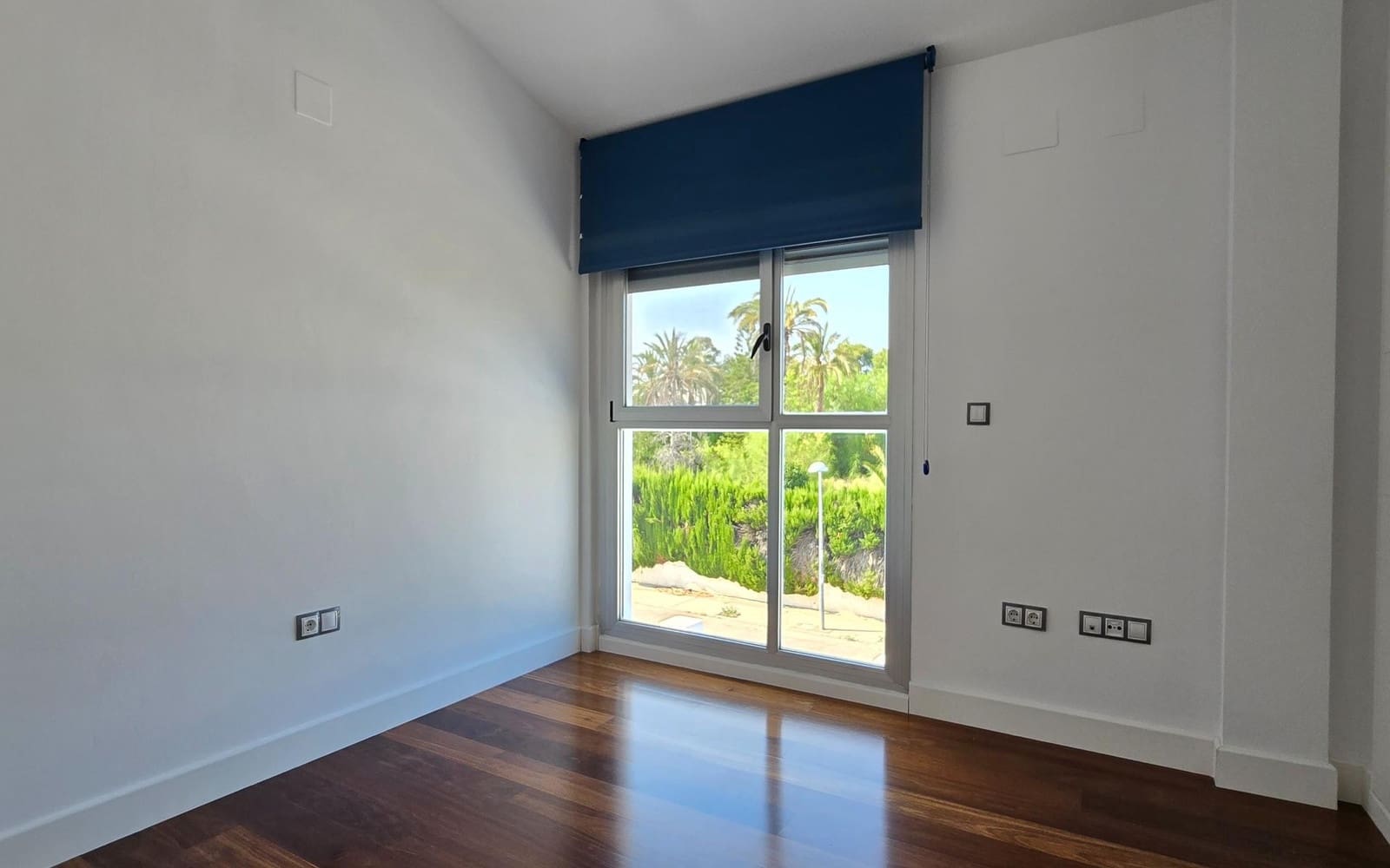 5 soveværelse Villa til salg i La Canada med swimmingpool - € 1.000.000 (Ref: 9324253)