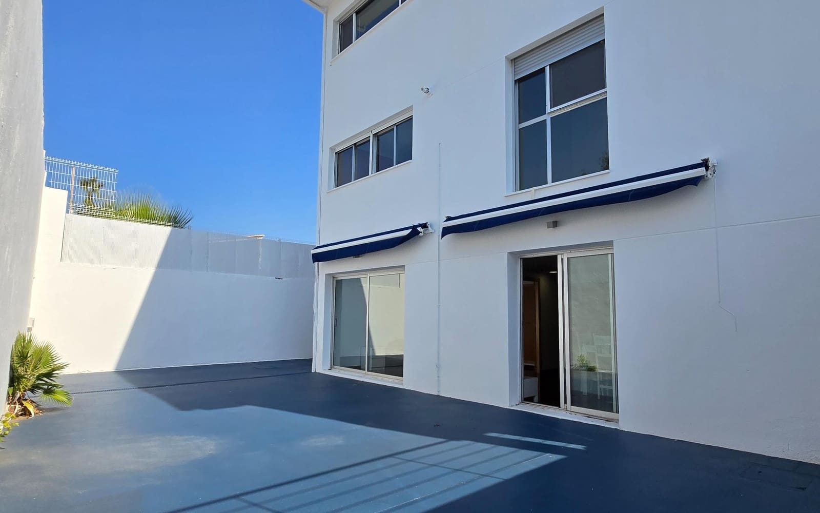 5 soveværelse Villa til salg i La Canada med swimmingpool - € 1.000.000 (Ref: 9324253)