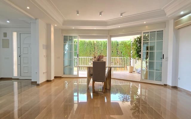 5 soveværelse Villa til salg i Riba-roja de Túria med swimmingpool - € 689.000 (Ref: 9324254)