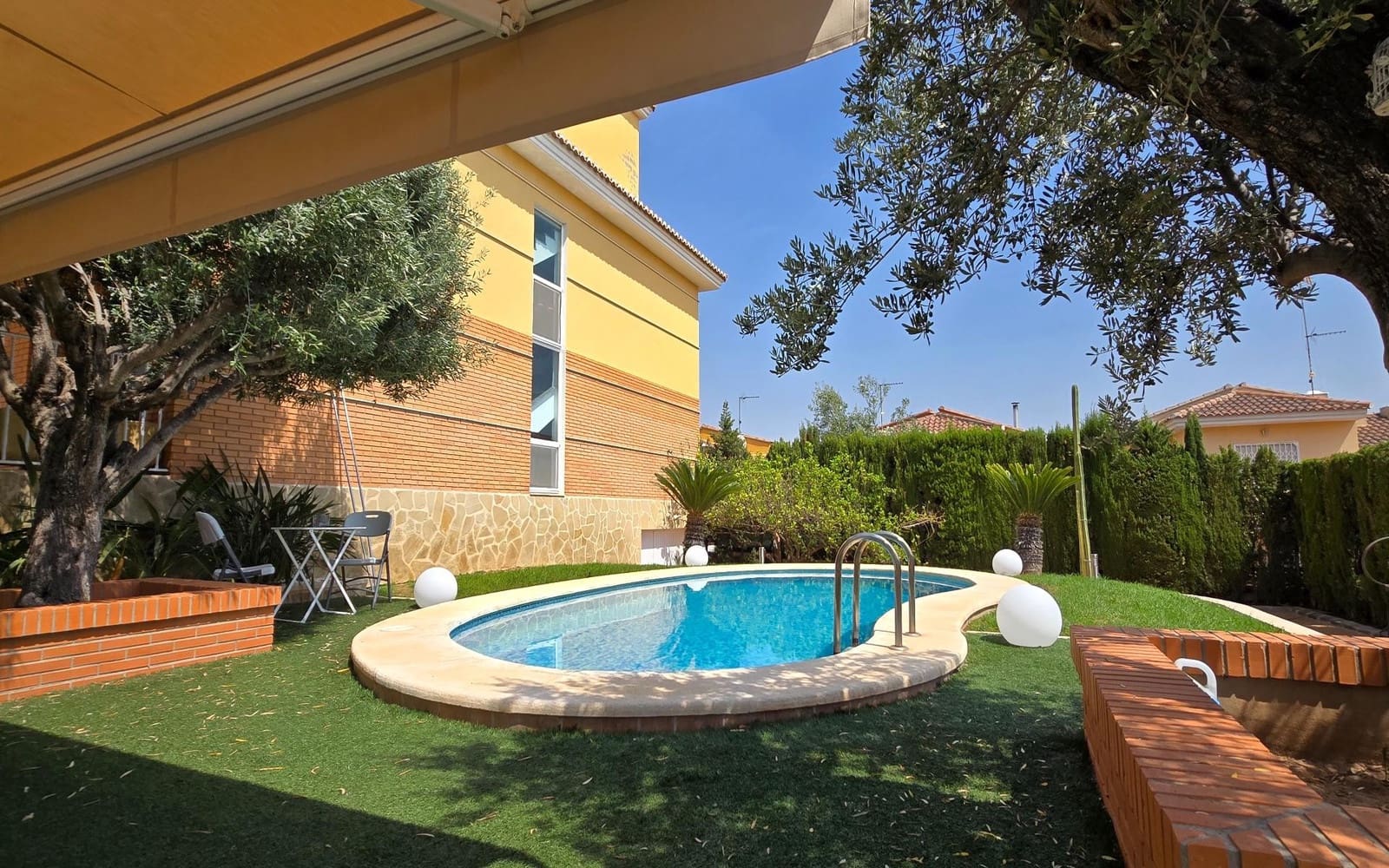 5 soveværelse Villa til salg i Riba-roja de Turia med swimmingpool - € 689.000 (Ref: 9324254)