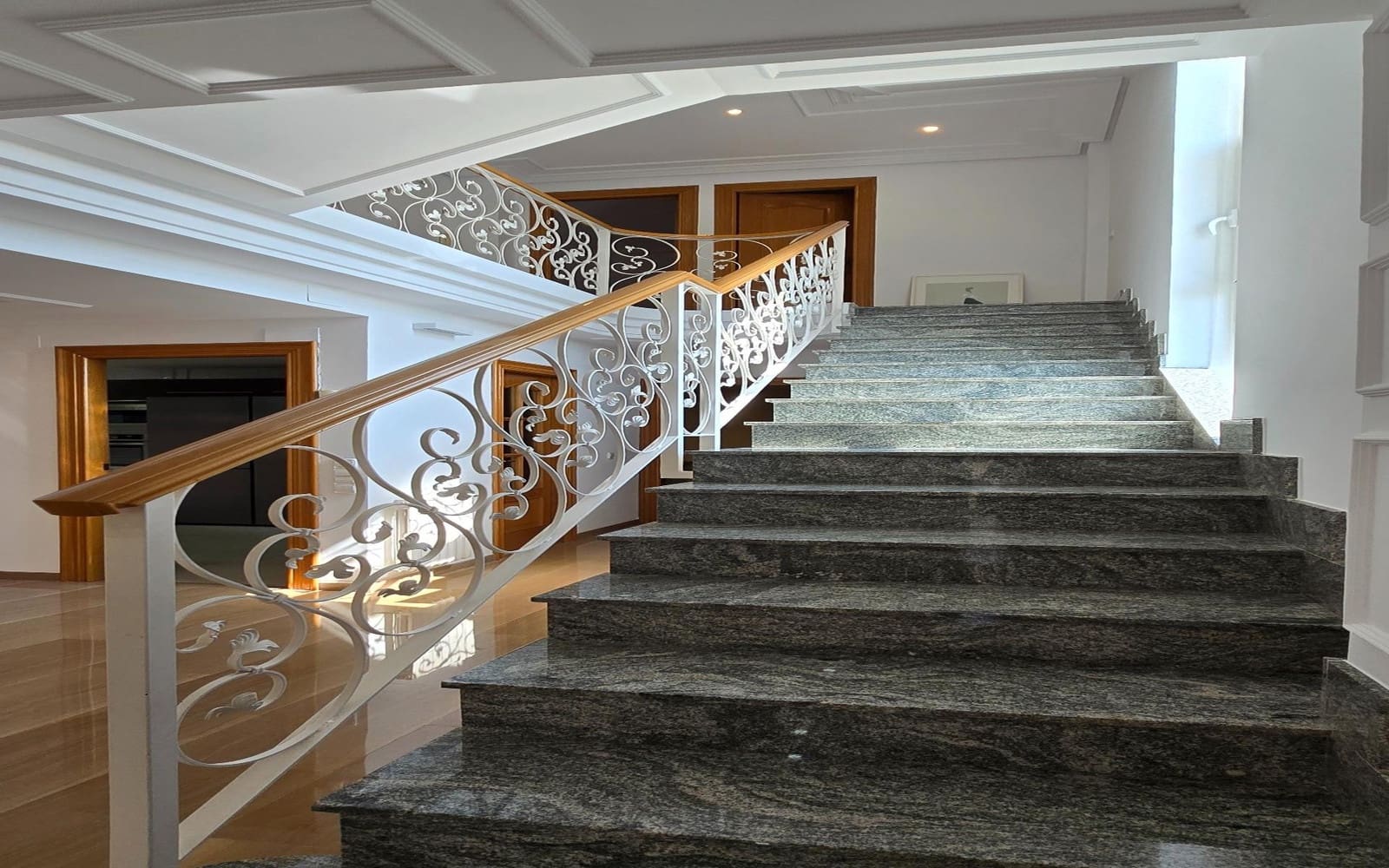 5 soveværelse Villa til salg i Riba-roja de Turia med swimmingpool - € 689.000 (Ref: 9324254)