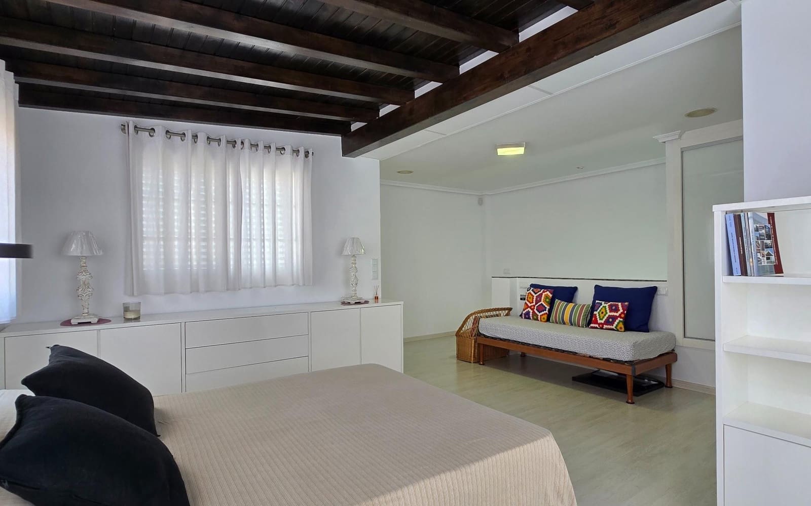 5 soveværelse Villa til salg i Riba-roja de Turia med swimmingpool - € 689.000 (Ref: 9324254)