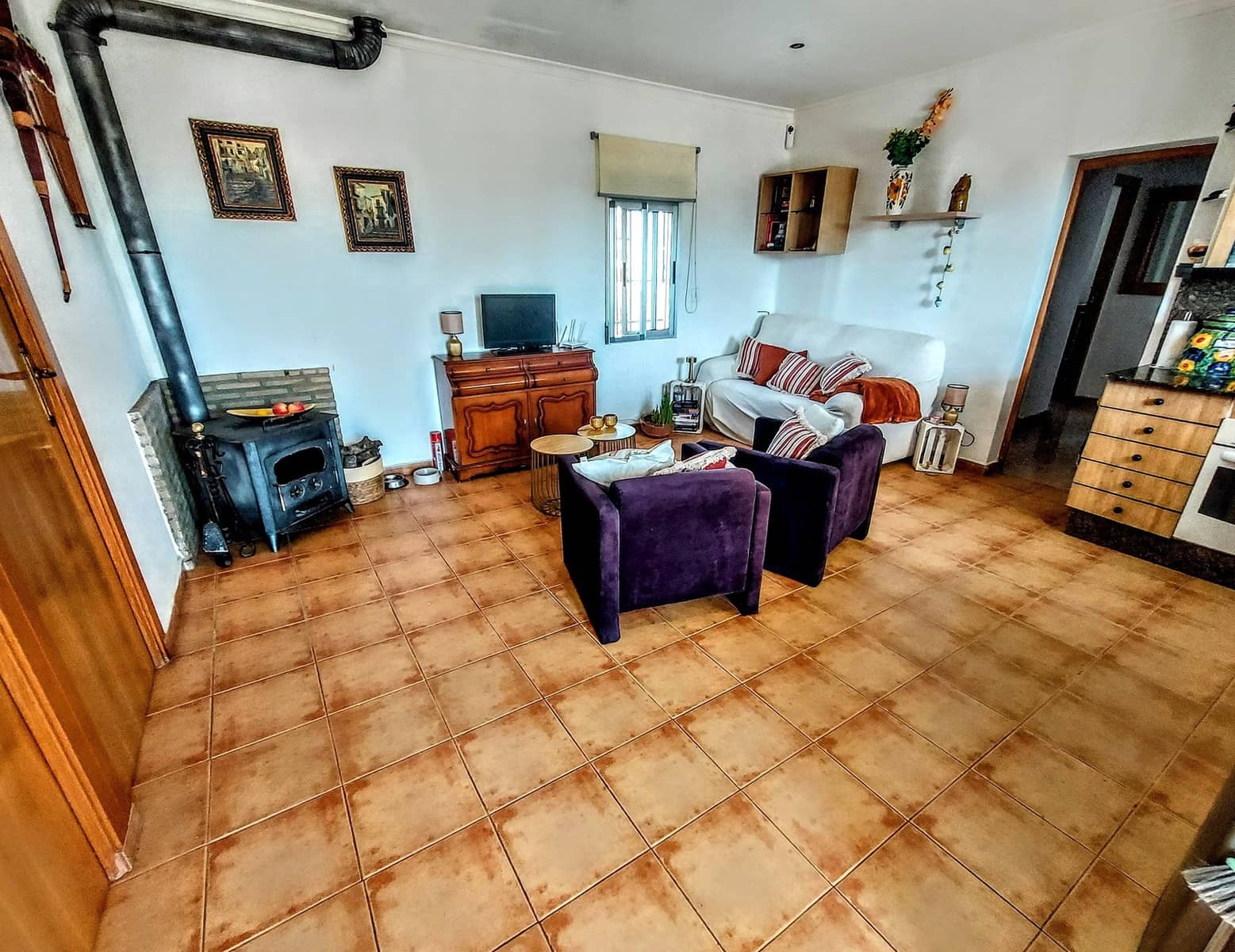 4 soveværelse Villa til salg i Montroy med swimmingpool - € 205.000 (Ref: 9330236)