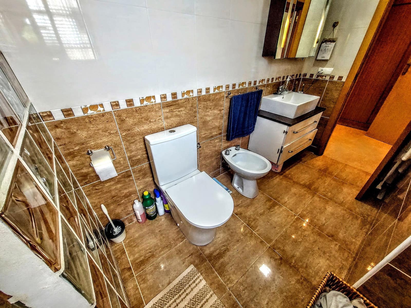 4 soveværelse Villa til salg i Montroy med swimmingpool - € 205.000 (Ref: 9330236)