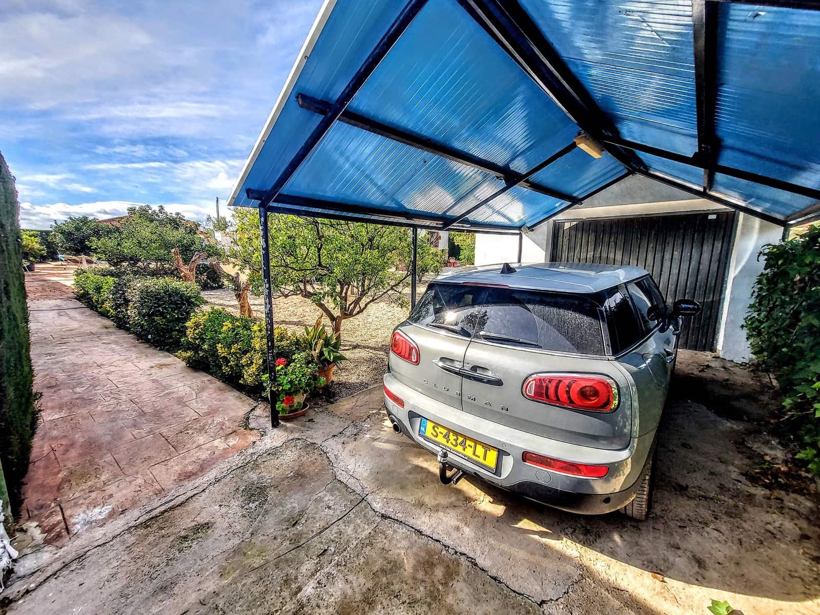 4 soveværelse Villa til salg i Montroy med swimmingpool - € 205.000 (Ref: 9330236)