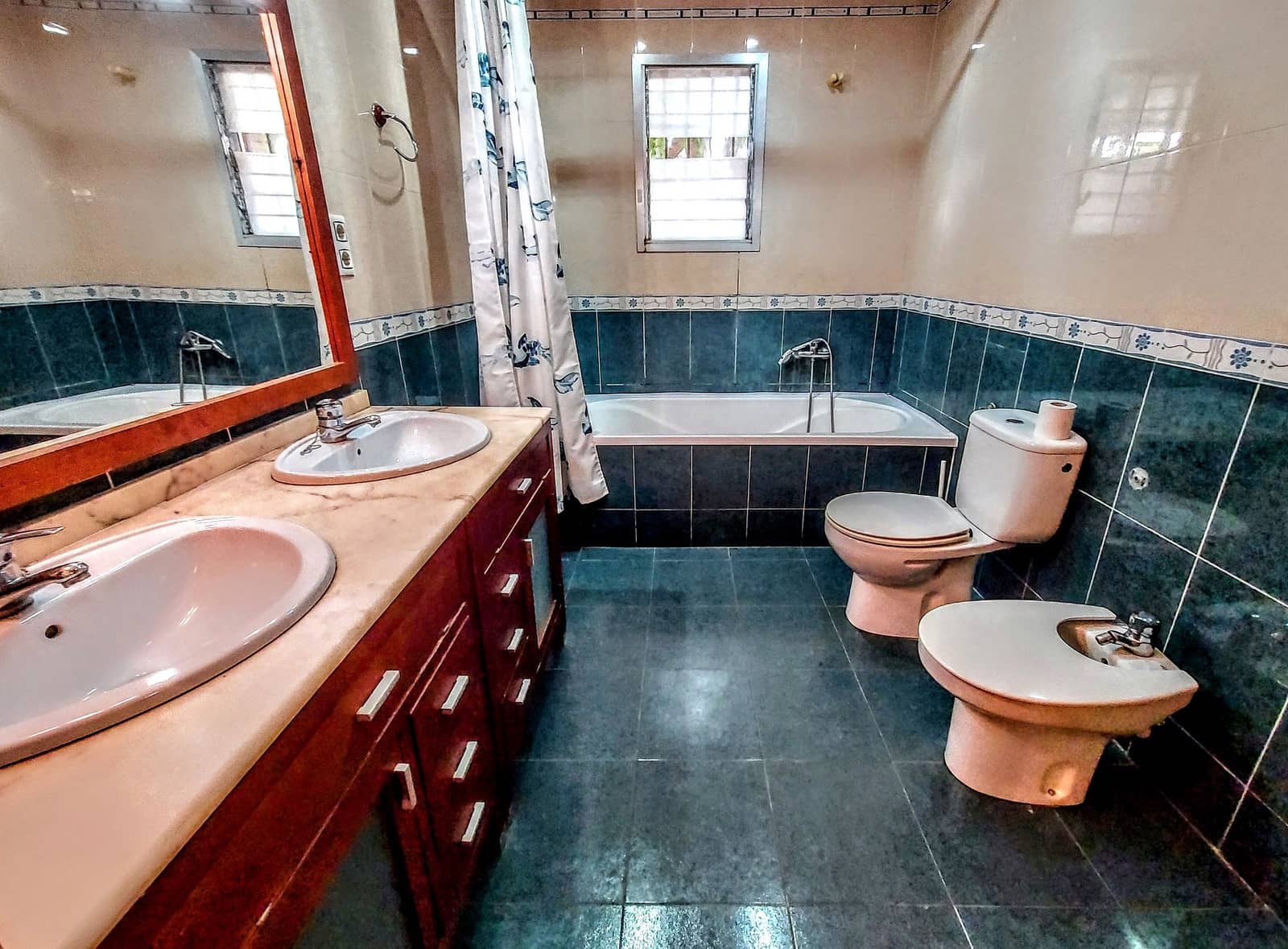 3 soveværelse Villa til salg i Montserrat med swimmingpool - € 135.000 (Ref: 9330237)