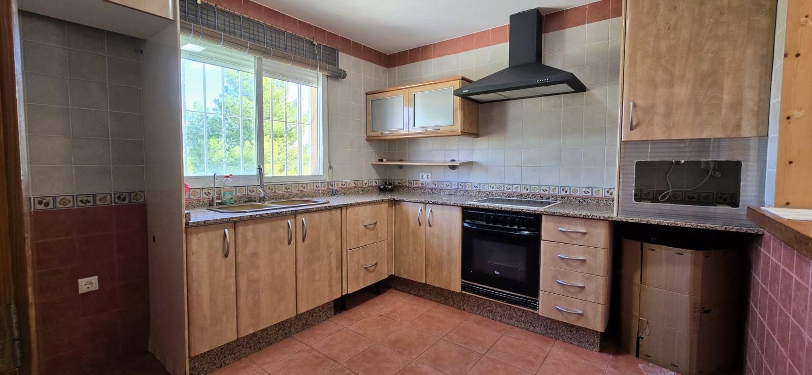 4 soverom Villa til salgs i Montroy med svømmebasseng - € 255 000 (Ref: 9330238)