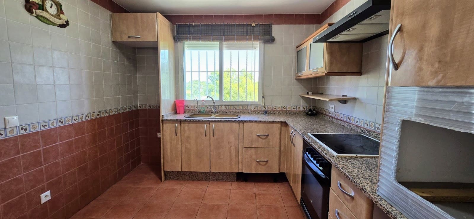 4 soverom Villa til salgs i Montroy med svømmebasseng - € 255 000 (Ref: 9330238)