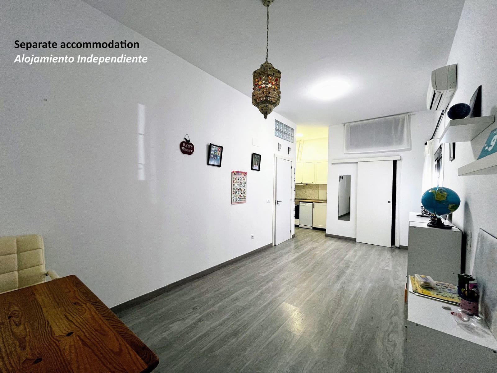 5 makuuhuone Omakotitalo myytävänä paikassa Paterna - 435 000 € (Ref: 9340812)