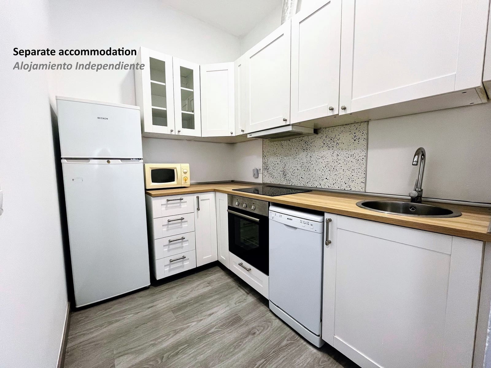 5 makuuhuone Omakotitalo myytävänä paikassa Paterna - 435 000 € (Ref: 9340812)