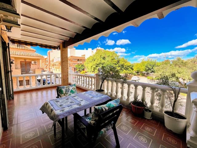 Casa de 5 habitaciones en El Alborgí, Paterna en venta - 435.000 € (Ref: 9340812)