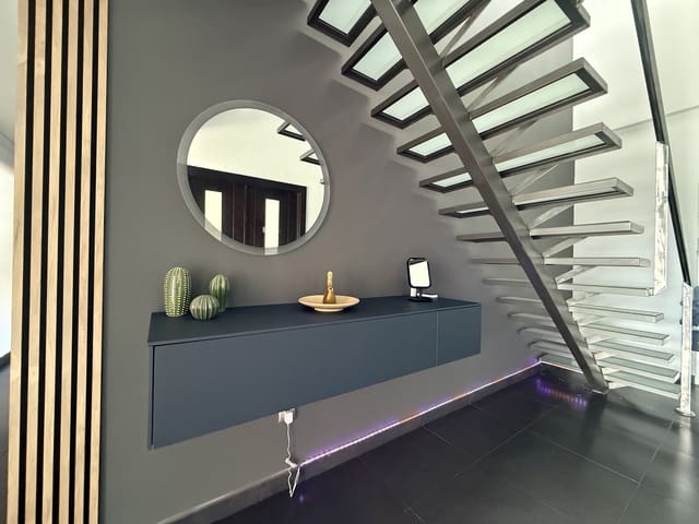 7 bedroom Villa for sale in Alginet with pool - € 499,000 (Ref: 9343201)