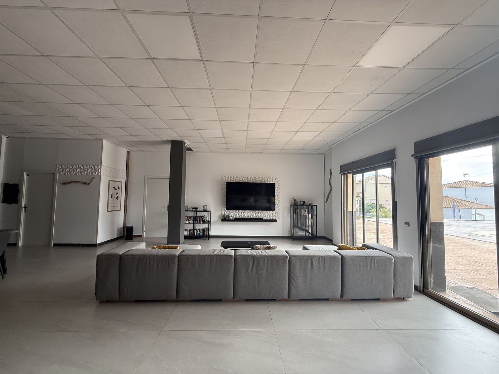 7 bedroom Villa for sale in Alginet with pool - € 499,000 (Ref: 9343201)