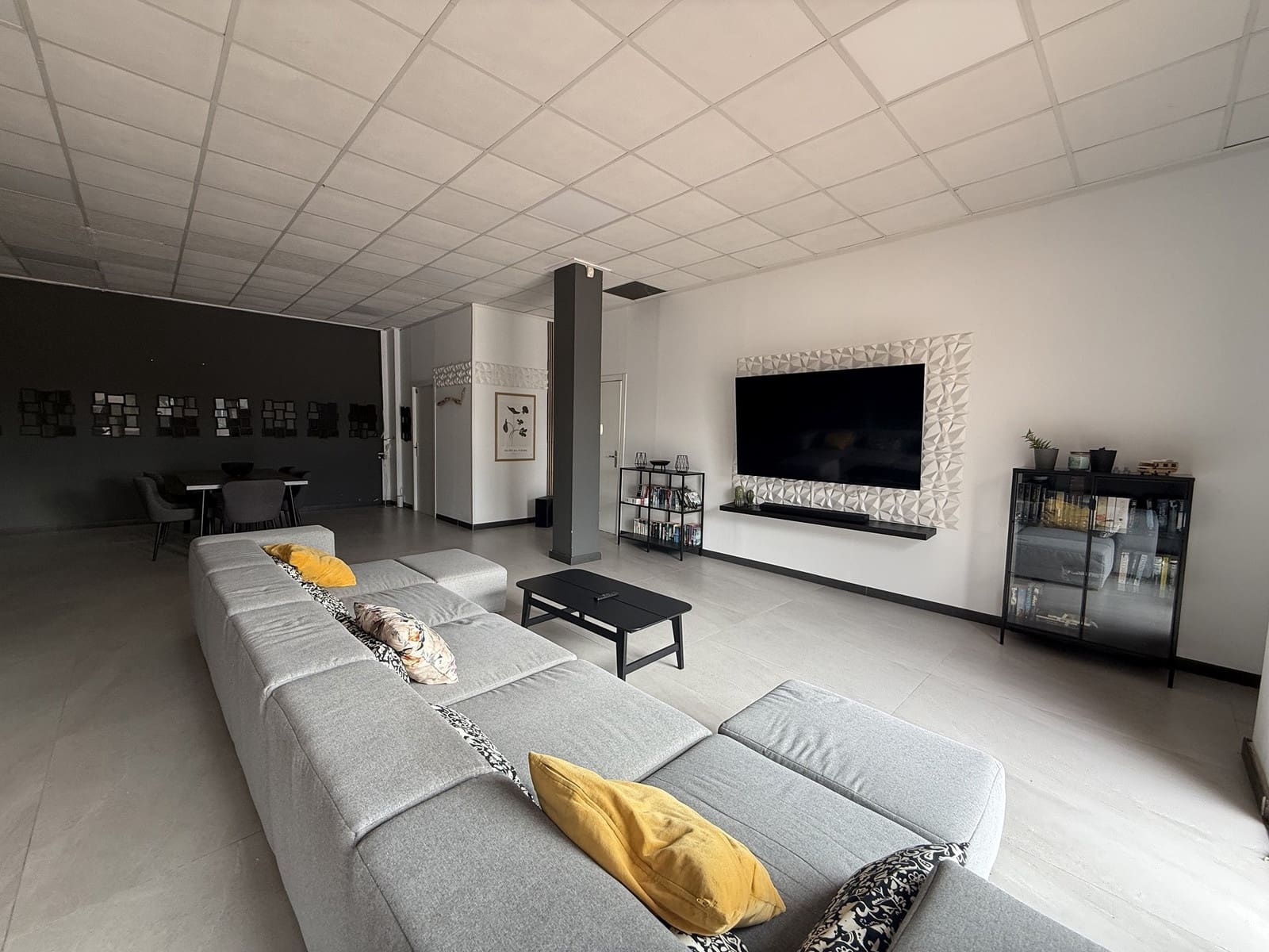 7 bedroom Villa for sale in Alginet with pool - € 499,000 (Ref: 9343201)