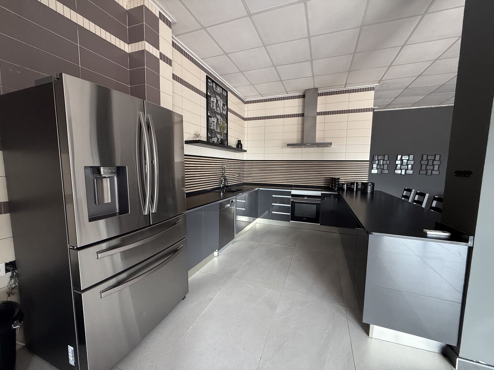 7 bedroom Villa for sale in Alginet with pool - € 499,000 (Ref: 9343201)