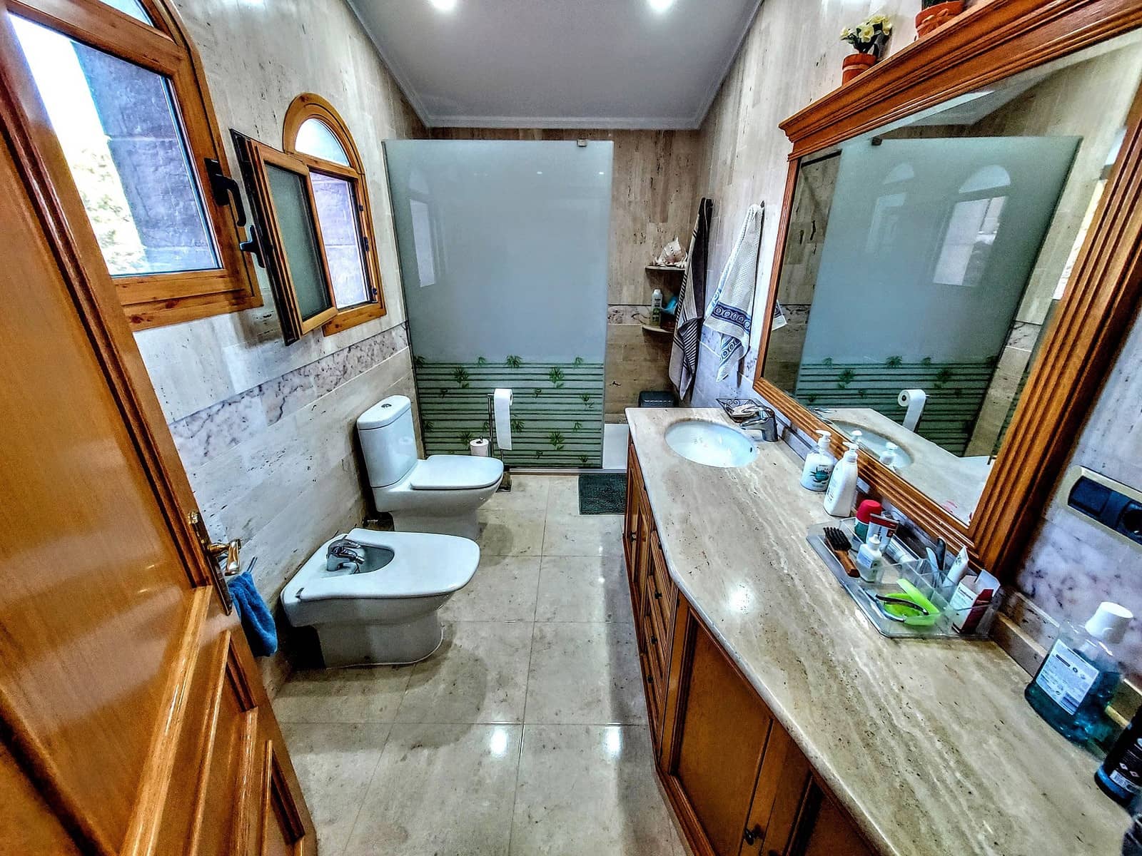 4 soveværelse Villa til salg i Montserrat med swimmingpool - € 550.000 (Ref: 9347014)