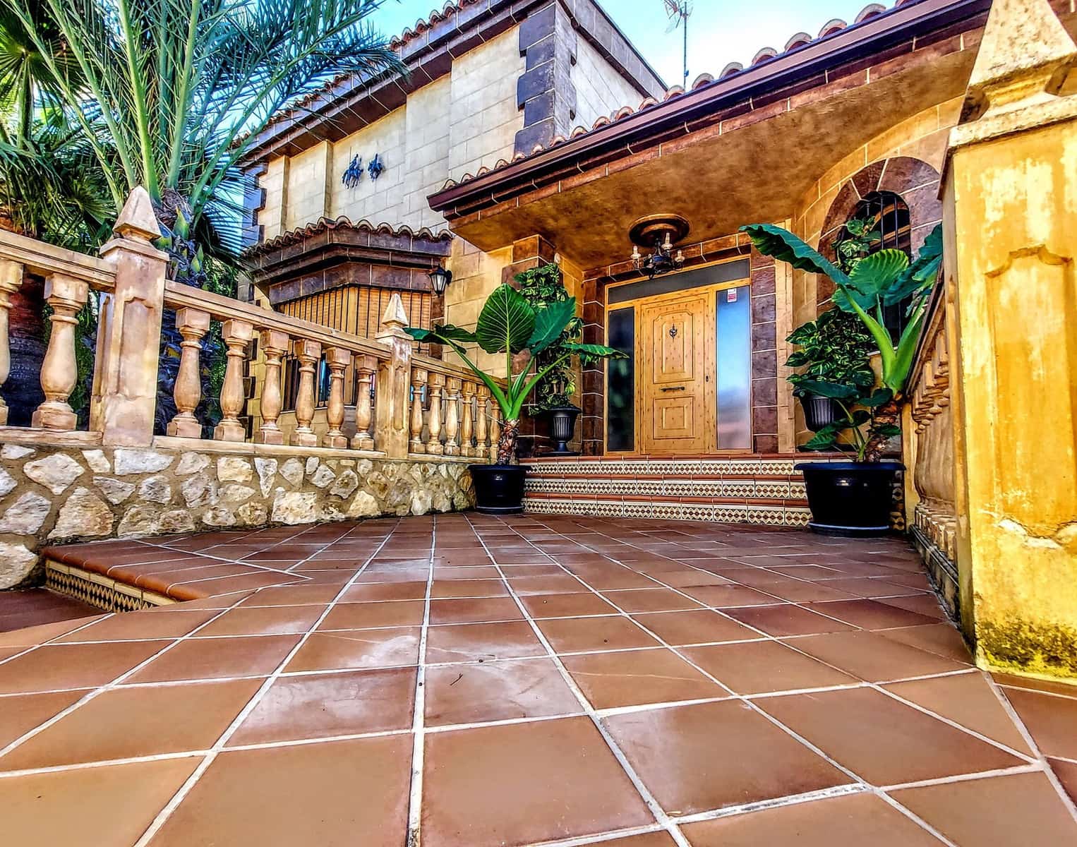 4 soveværelse Villa til salg i Montserrat med swimmingpool - € 550.000 (Ref: 9347014)