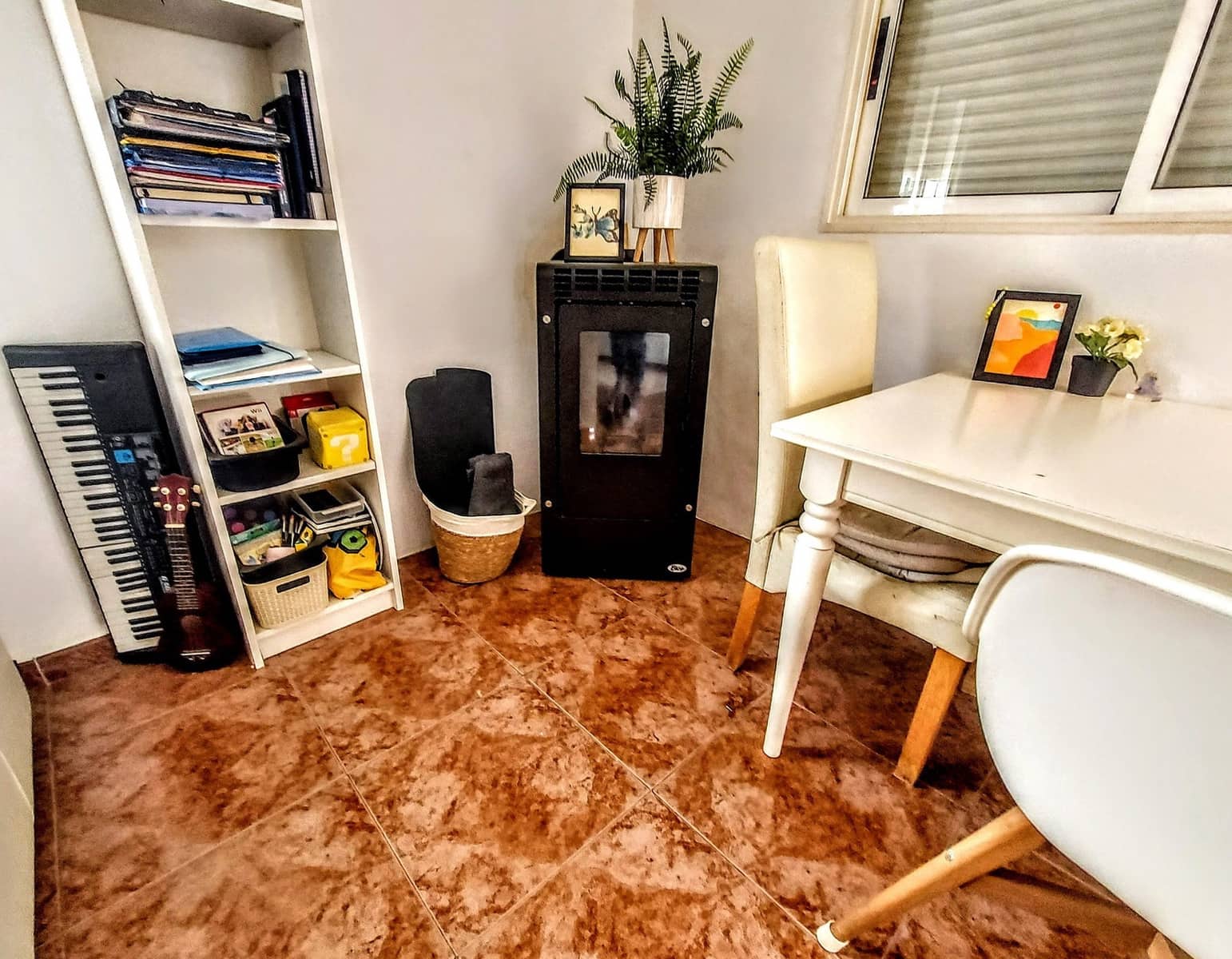 3 soveværelse Villa til salg i Montroy med swimmingpool - € 170.000 (Ref: 9358965)