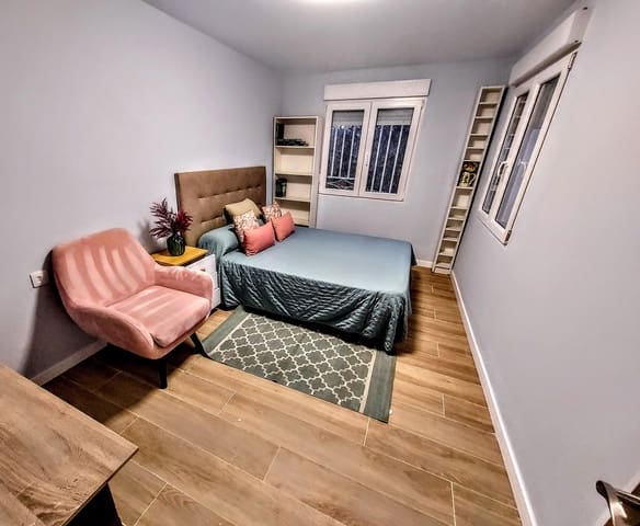 4 soveværelse Villa til salg i Torrent med swimmingpool - € 270.000 (Ref: 9395784)