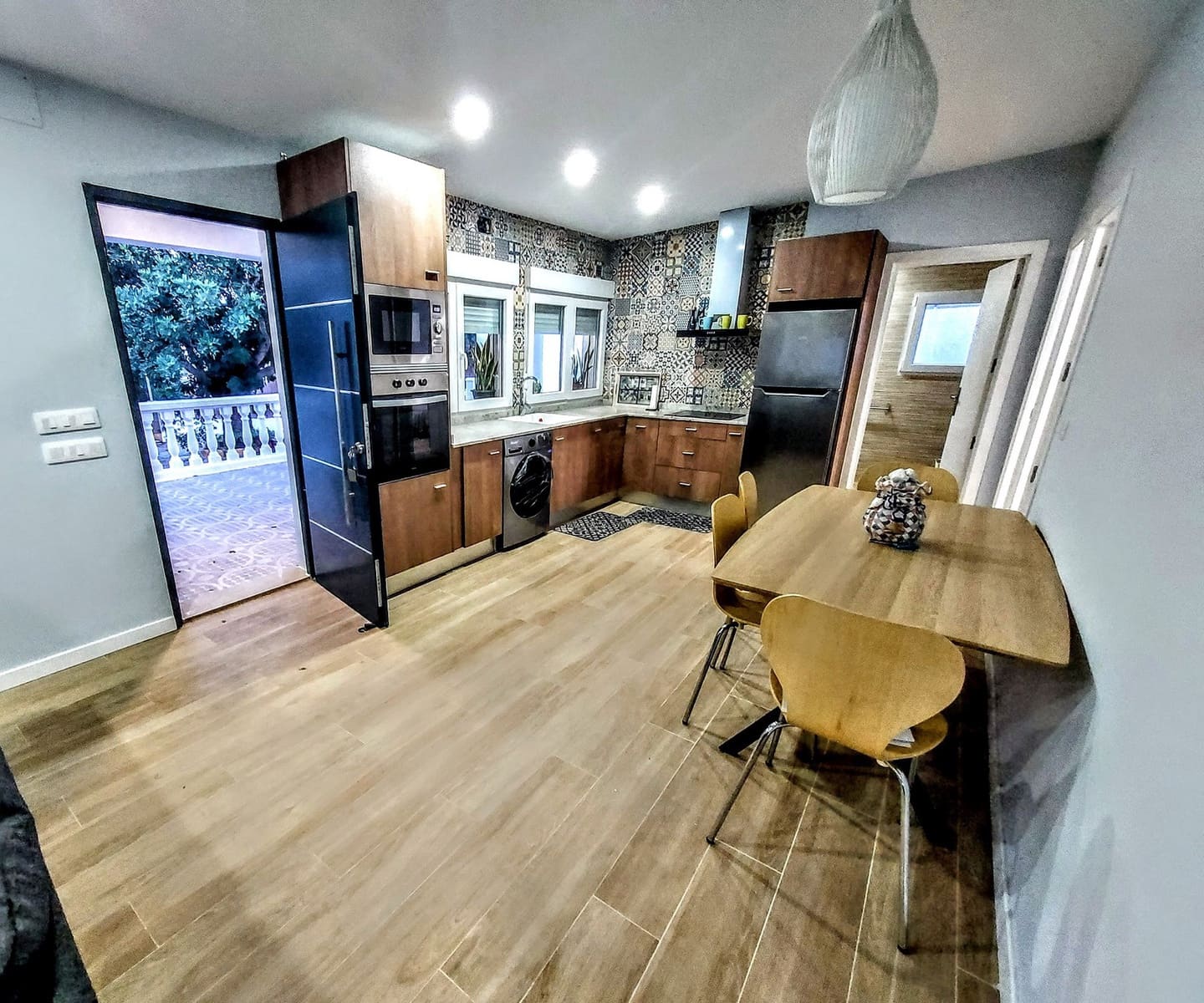 4 soveværelse Villa til salg i Torrent med swimmingpool - € 270.000 (Ref: 9395784)