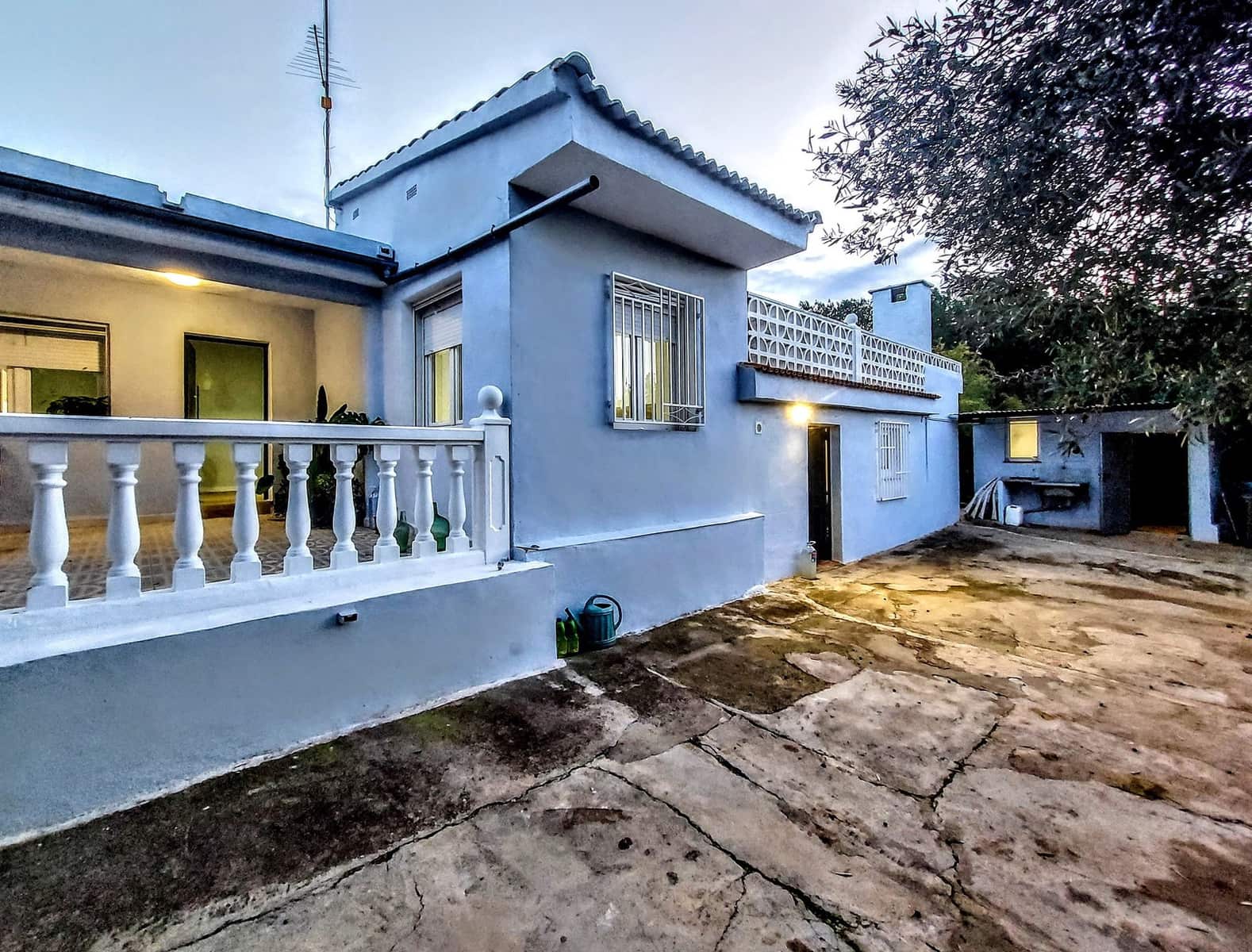 4 soveværelse Villa til salg i Torrent med swimmingpool - € 270.000 (Ref: 9395784)