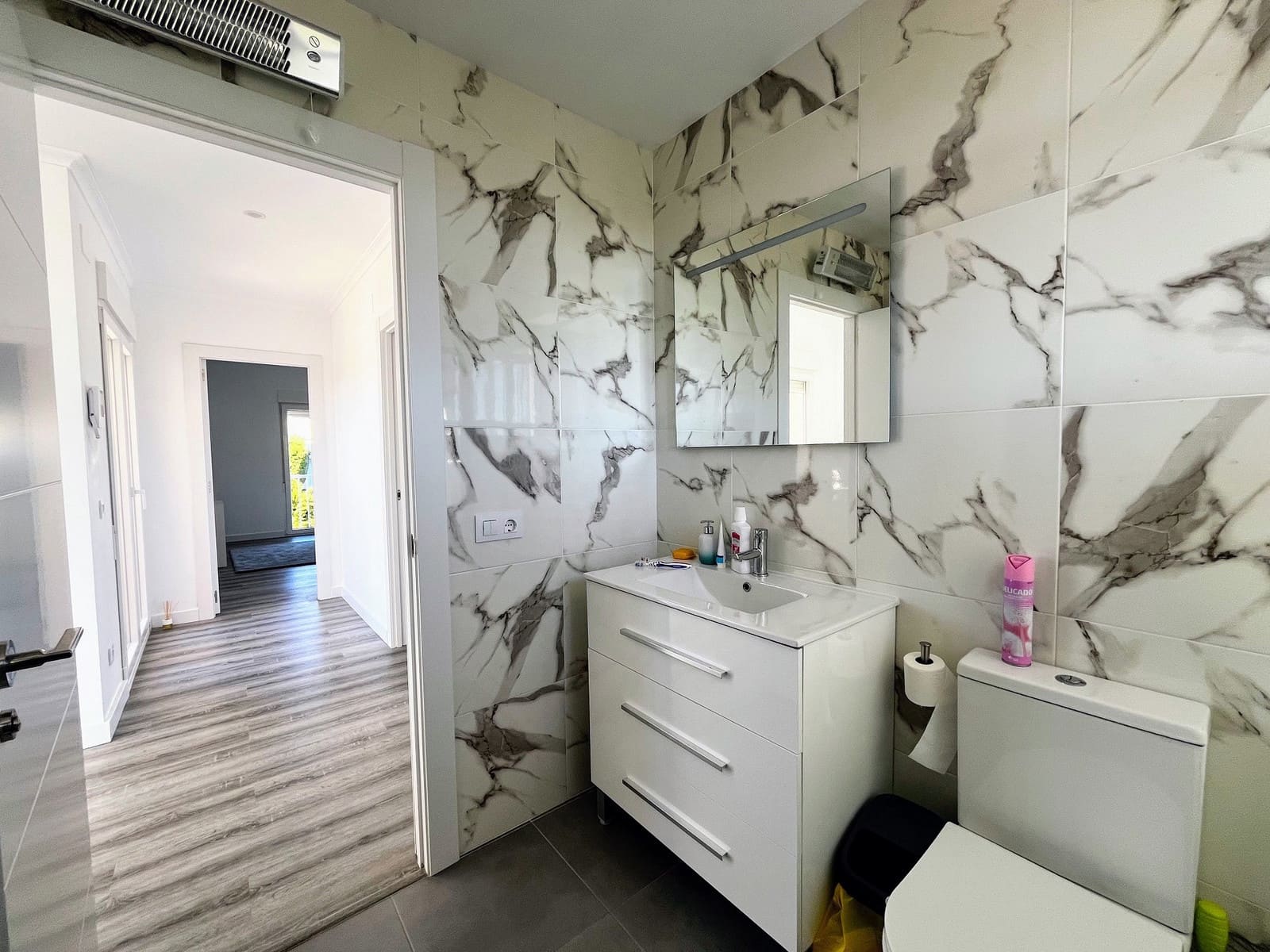 4 bedroom Villa for sale in Lliria with pool - € 590,000 (Ref: 9398237)