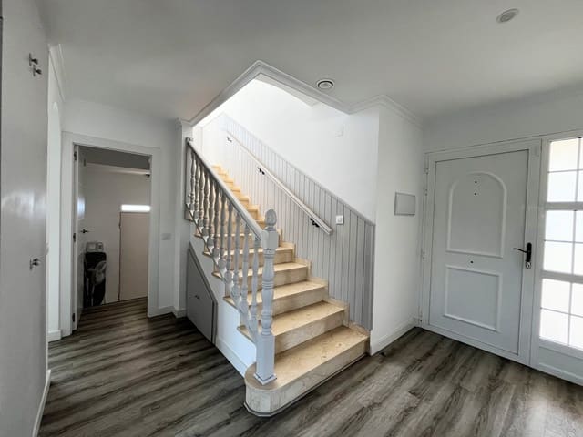 4 bedroom Villa for sale in Llíria with pool - € 590,000 (Ref: 9398237)