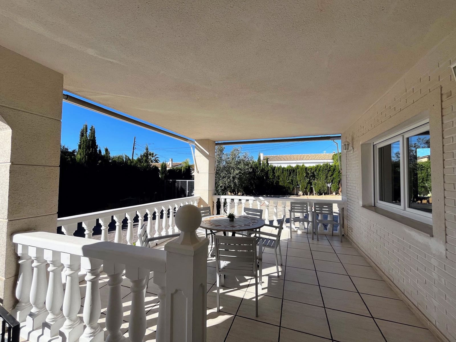 4 bedroom Villa for sale in Lliria with pool - € 590,000 (Ref: 9398237)