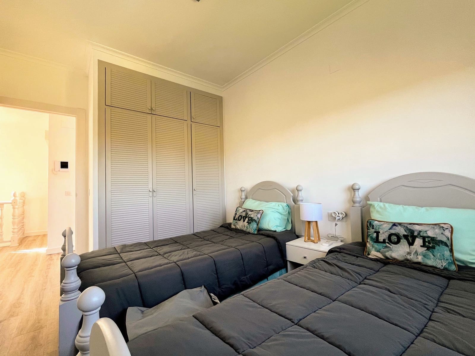 4 bedroom Villa for sale in Lliria with pool - € 590,000 (Ref: 9398237)