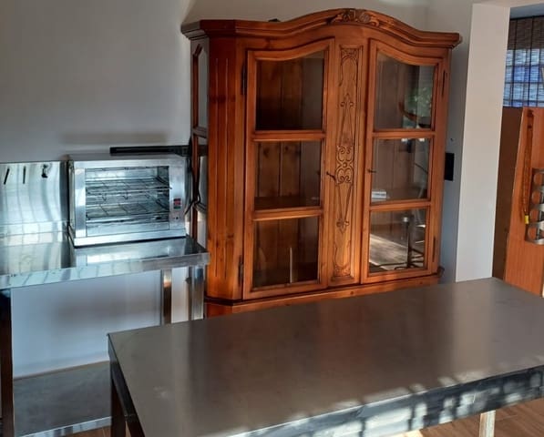 2 soverom Villa til salgs i Pedralba - € 165 000 (Ref: 9415459)