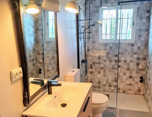 2 soverom Villa til salgs i Pedralba - € 165 000 (Ref: 9415459)