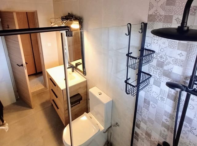 2 soverom Villa til salgs i Pedralba - € 165 000 (Ref: 9415459)