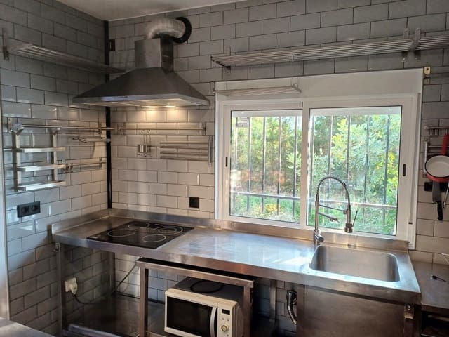 2 soverom Villa til salgs i Pedralba - € 165 000 (Ref: 9415459)