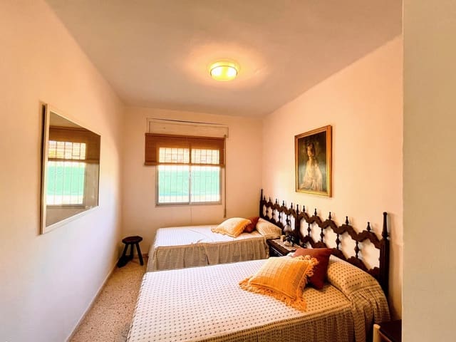 3 bedroom Villa for sale in Llíria with pool - € 280,000 (Ref: 9418925)